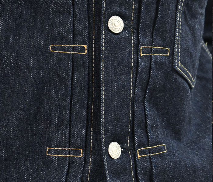 デラックスウエア(DELUXEWARE)DX4015 FIRST MODEL JACKET　フロントのプリーツとステッチ