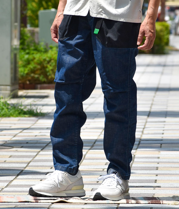 ハク(H.A.K.U)CHILL OUT TAPERED RAWHIDE BLUE DENIM HK-T108の着用スナップ