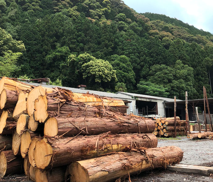 TOP JIMMY オリジナルウッドチャーム 岡崎市額田地区の間伐材