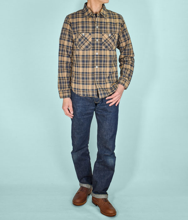 デラックスウエア (DELUXEWARE) ORIGINAL JUST STRAIGHT ジーンズ ジーパン デニムパンツ スタイリッシュストレート DX077Aを使ったメンズコーディネート