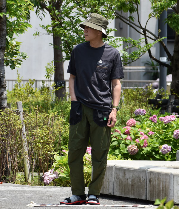 イルビゾンテ (IL BISONTE) ARMY WATCH 腕時計 54192-3-09197 54192309197 を使ったメンズコーディネート