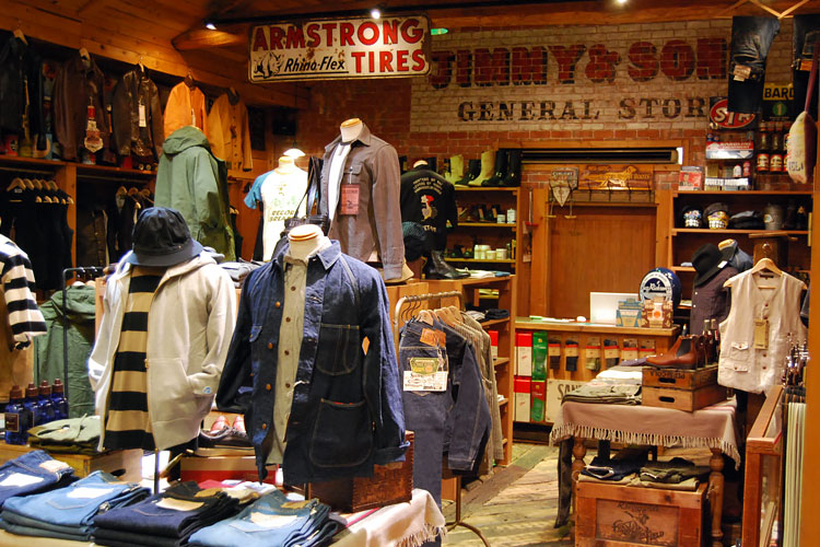 トップジミー店内の様子2