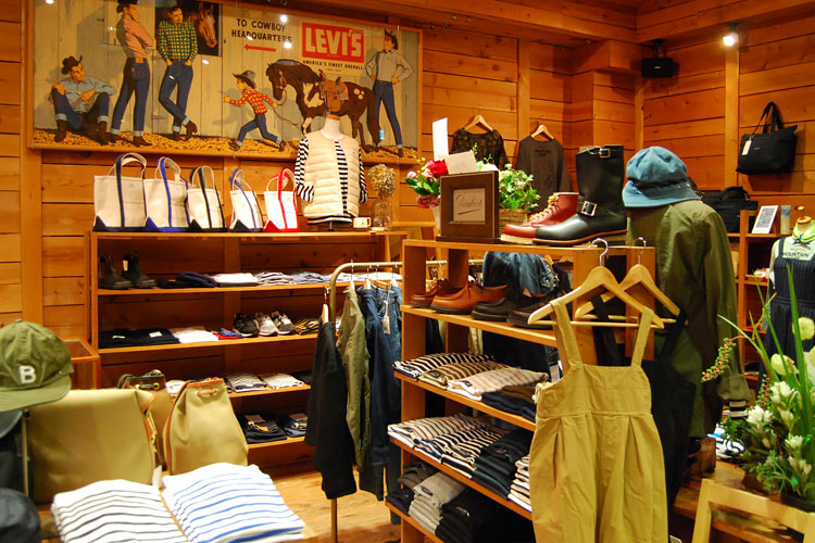 トップジミー店内の様子