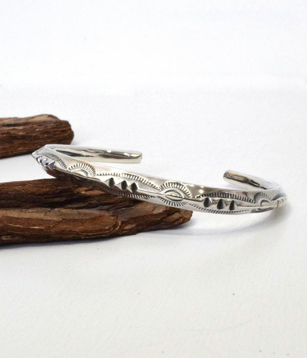 ラリースミス(LARRY SMITH) MEN'S THIN TRIANGLE BRACELET (3 POINT