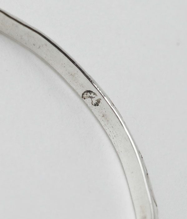 ラリースミス(LARRY SMITH) MEN'S EXTRA THIN TRIANGLE BRACELET (LEAF