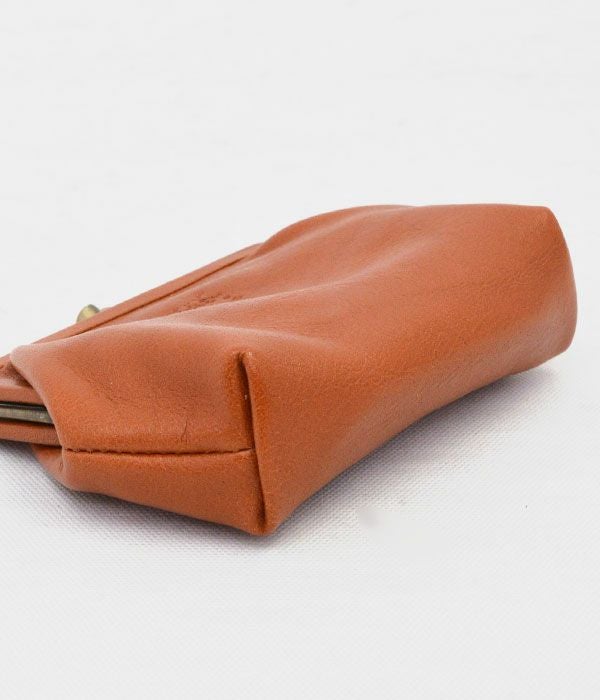 イルビゾンテ (IL BISONTE) がま口 財布 ポーチ 411183 41118-3 の通販