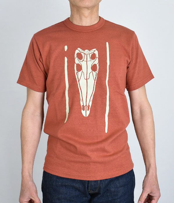 フリーホイーラーズ (FREEWHEELERS) DINOSAURUS EXPEDITION SERIES -GHOST RANCH- 半袖プリントTシャツ 2125003