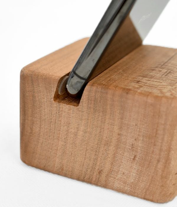 グレースオブウッド (GRACE OF WOOD) オリジナルスマホスタンド 縦置き スピーカー対応 木製 卓上