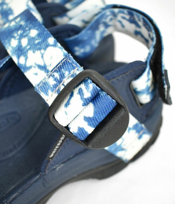 セール】キーン (KEEN) ZERRAPORT Ⅱ DDYE SASHIKO 靴 サンダル