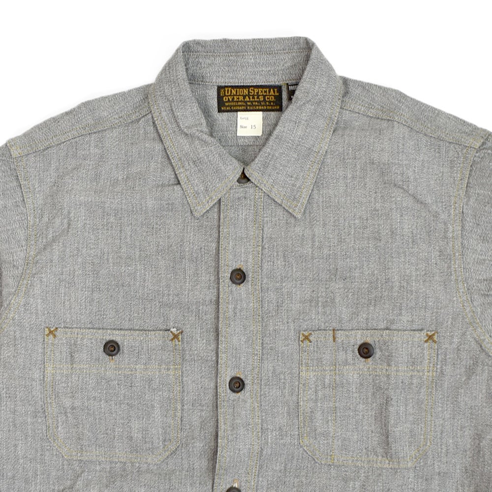 フリーホイーラーズ (FREEWHEELERS)<br> -Neal- SHIRT<br> 1926 STYLE WORK CLOTHING<br> Vintage Style Grained Chambray<br> WHITE PEPPER CHAMBRAY<br> ニールシャツ 長袖ワークシャツ シャンブレーシャツ<br> 2613002 2513102