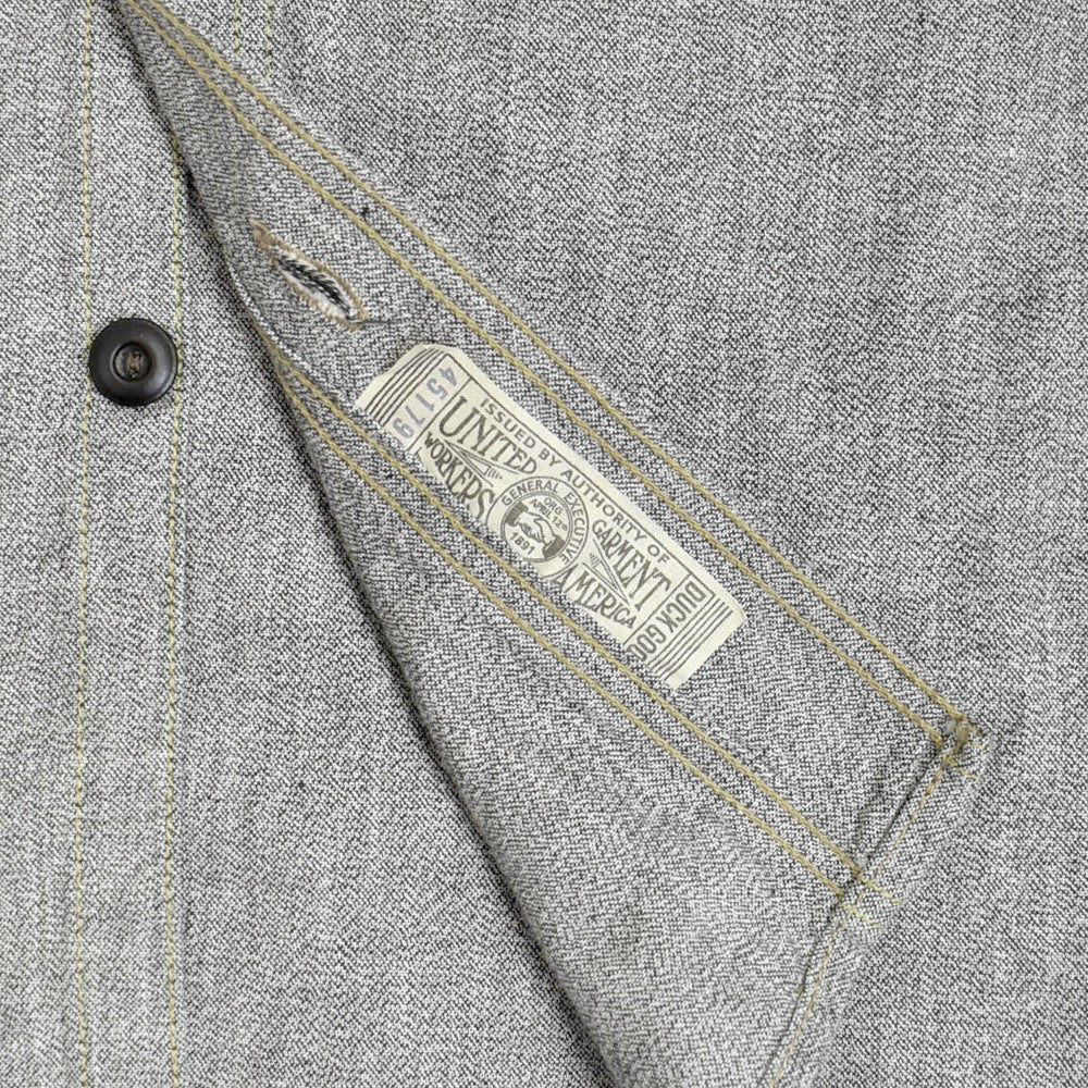フリーホイーラーズ (FREEWHEELERS)<br> -Neal- SHIRT<br> 1926 STYLE WORK CLOTHING<br> Vintage Style Grained Chambray<br> WHITE PEPPER CHAMBRAY<br> ニールシャツ 長袖ワークシャツ シャンブレーシャツ<br> 2613002 2513102