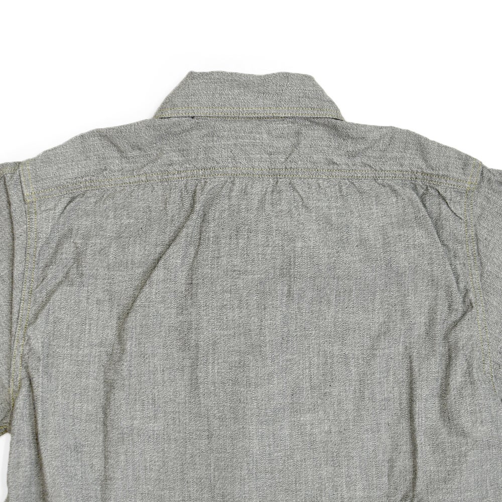フリーホイーラーズ (FREEWHEELERS)<br> -Neal- SHIRT<br> 1926 STYLE WORK CLOTHING<br> Vintage Style Grained Chambray<br> WHITE PEPPER CHAMBRAY<br> ニールシャツ 長袖ワークシャツ シャンブレーシャツ<br> 2613002 2513102