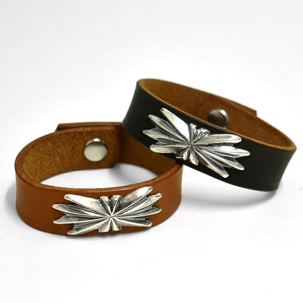 ラリースミス(LARRY SMITH) MEN'S THIN TRIANGLE BRACELET (LEAF