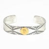 ラリースミス(LARRY SMITH) EAGLE HEAD STAMPED BRACELET (18K GOLD ACCENT, RUG PATTERN) バングル ブレスレット シルバーアクセサリー BR-0120