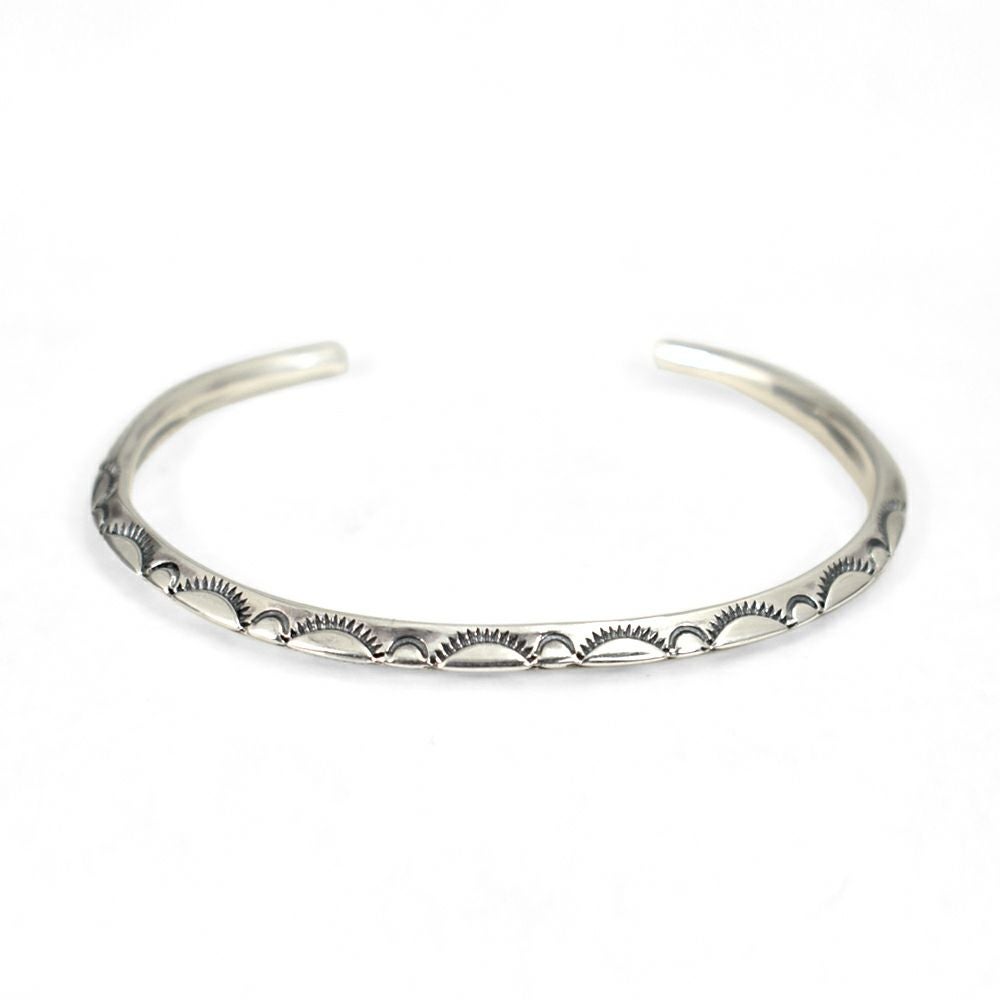 ラリースミス (LARRY SMITH) LADIE'S EXTRA THIN TRIANGLE BRACELET -LEAF- トライアングルバングルリーフ シルバーアクセサリー BR-0123-L