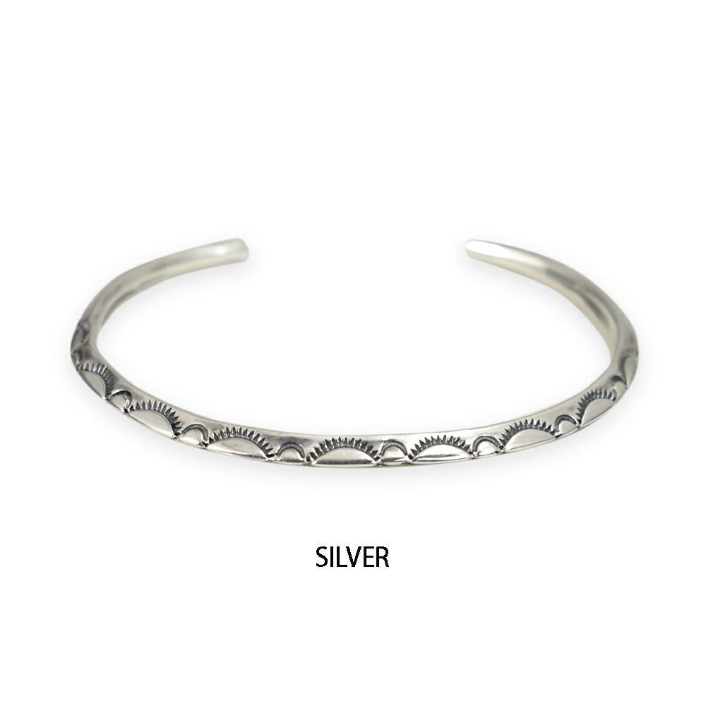 ラリースミス (LARRY SMITH) LADIE'S EXTRA THIN TRIANGLE BRACELET
