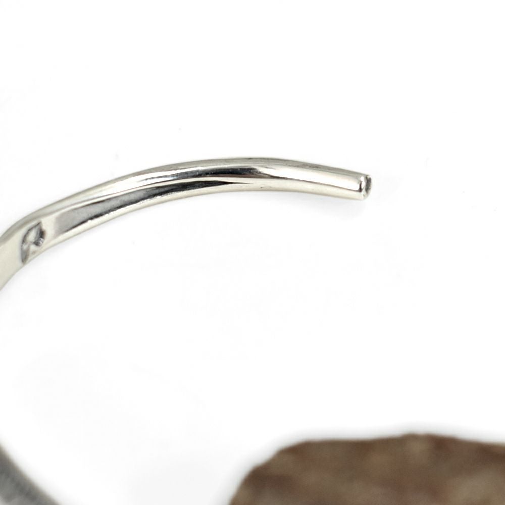 ラリースミス (LARRY SMITH) LADIE'S EXTRA THIN TRIANGLE BRACELET