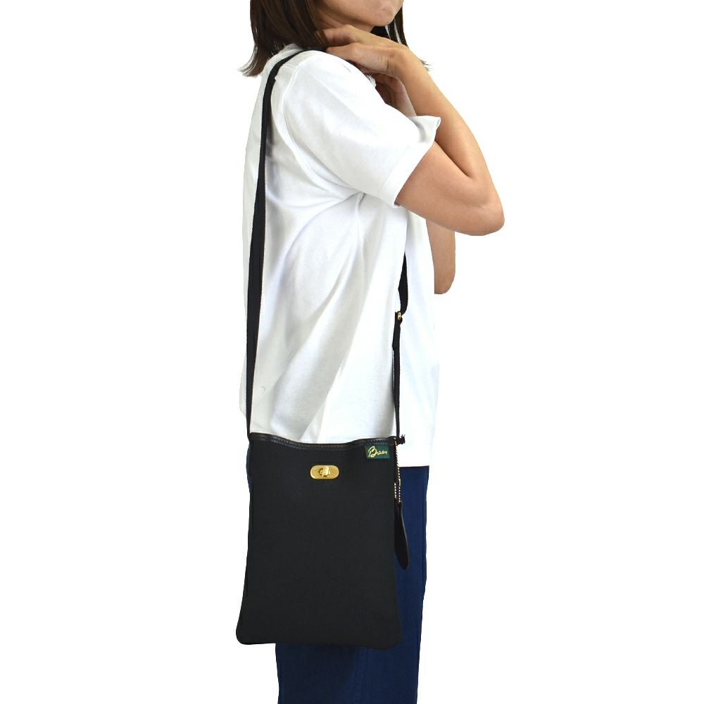 ブレディ (BRADY) LOWCA MEDIUM ショルダーバッグ スマホ サコッシュ