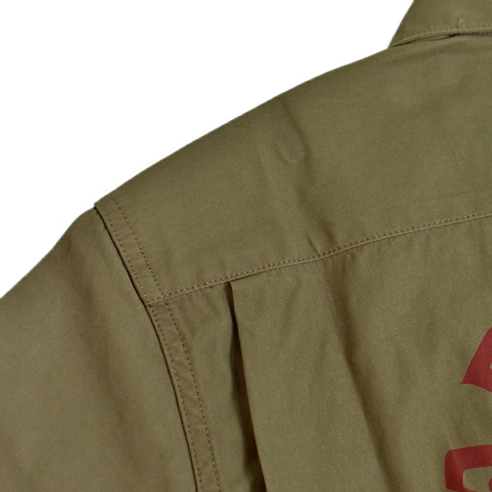 フリーホイーラーズ (FREEWHEELERS) -BUCKET HEAD- Brucie SHORT SLEEVE SHIRT 1960s~ STYLE WORK SHIRT Vintage Style Hard Twist Yarn Higt Density Gabardine DARK OLIVE メカニックシャツ 半袖プリントシャツ ワークシャツ 2523008