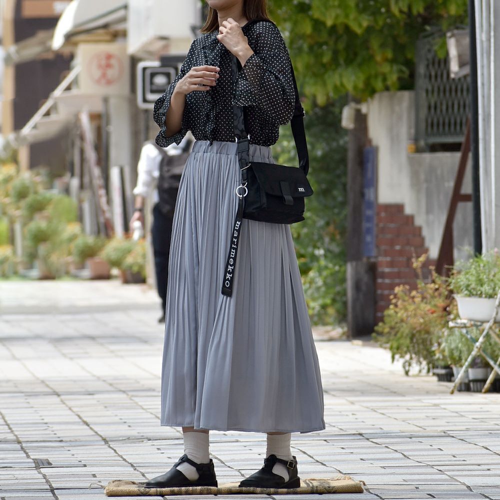 ポンデシャロン (PONT DE CHALONS) ドットptアシメフリルブラウス