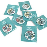 マーブルシュッド (marble SUD) ご当地 バッジ 全国 缶バッジ ご当地バッジ 47都道府県 中国・四国・九州地方 09EA9990