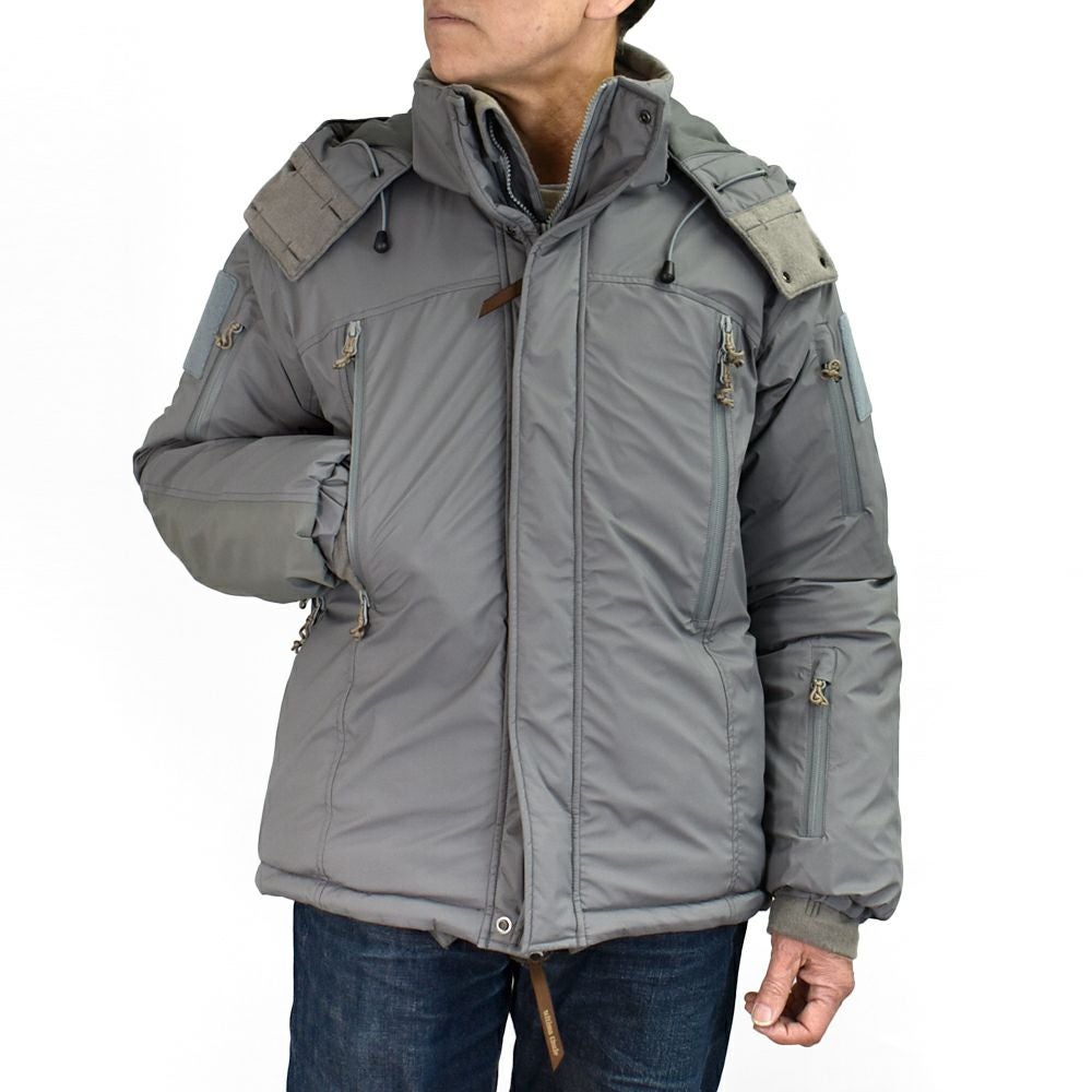 フリーホイーラーズ (FREEWHEELERS) -ARCTIC SPECTER JACKET- UTT SOFT SHELL JACKET ULTIMA THULE TACTICAL Primaloft Gold Insulation Breathable-waterproof Nylon Cloth SLATE GRAY ナイロンジャケット アウター コート 2531008