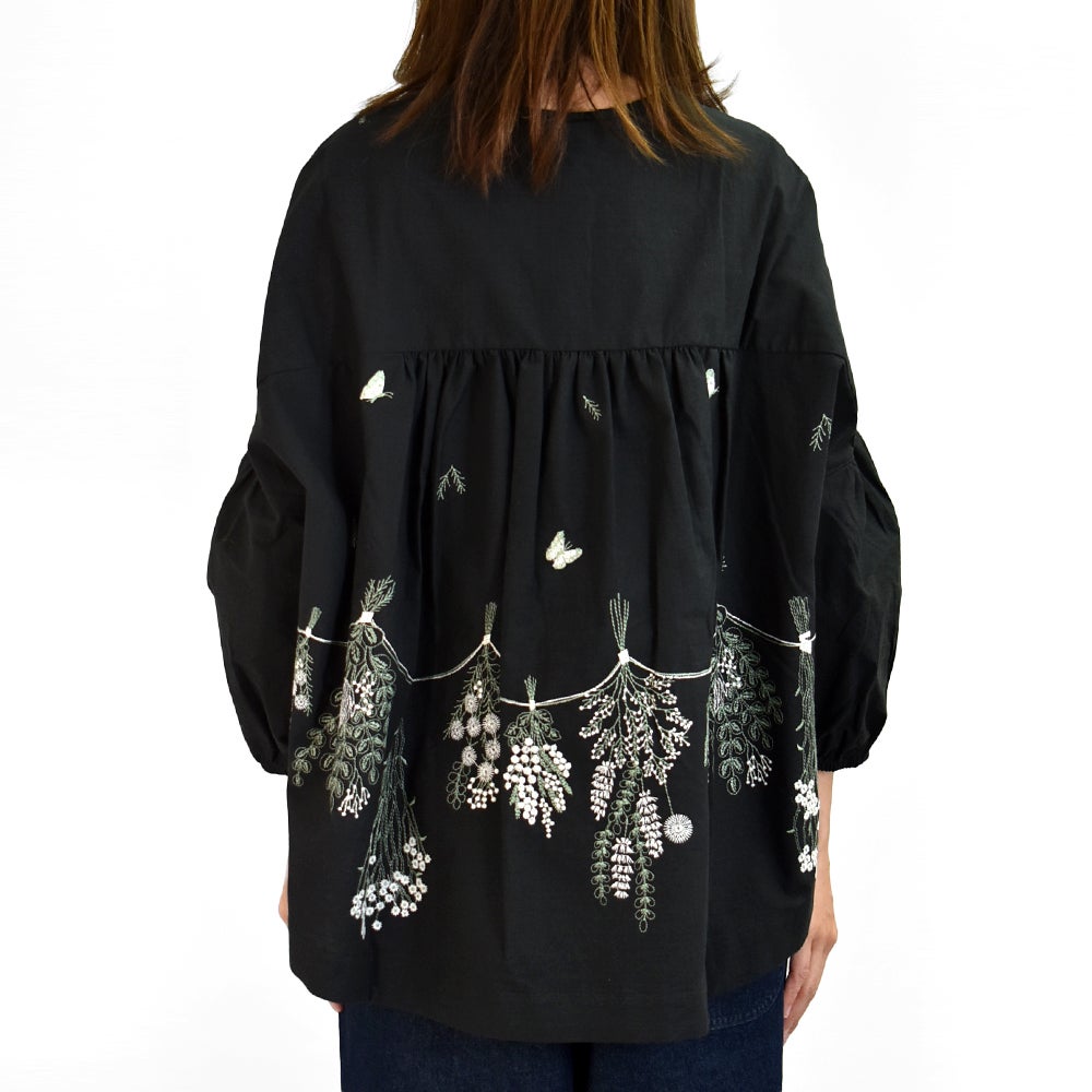 マーブルシュッド (marble SUD) EMB swag(綿) パフブラウス 刺繍 シャツ 05GS074003