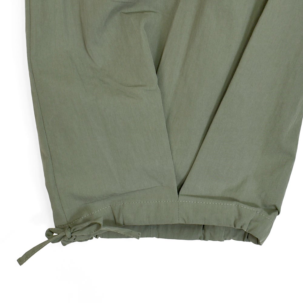 マオメイド (MAOMADE) 裾タック＆ドロスト ボリューミーパンツ コットンナイロンパンツ 611302