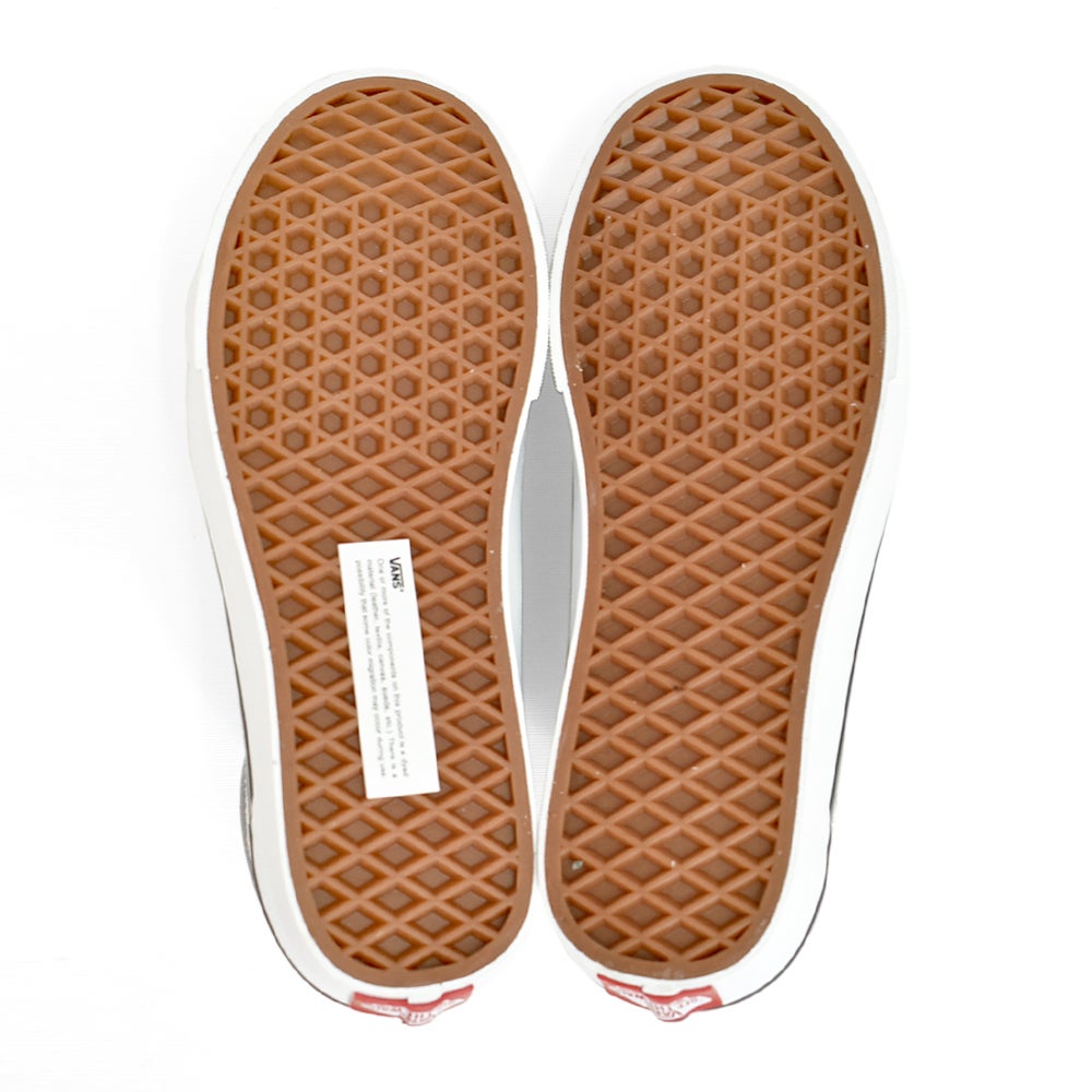 バンズ/ヴァンズ (VANS) OLD SKOOL 2-TONE FROST GRAY オールドスクール 靴 ローカットスニーカー VN000D7Z85T