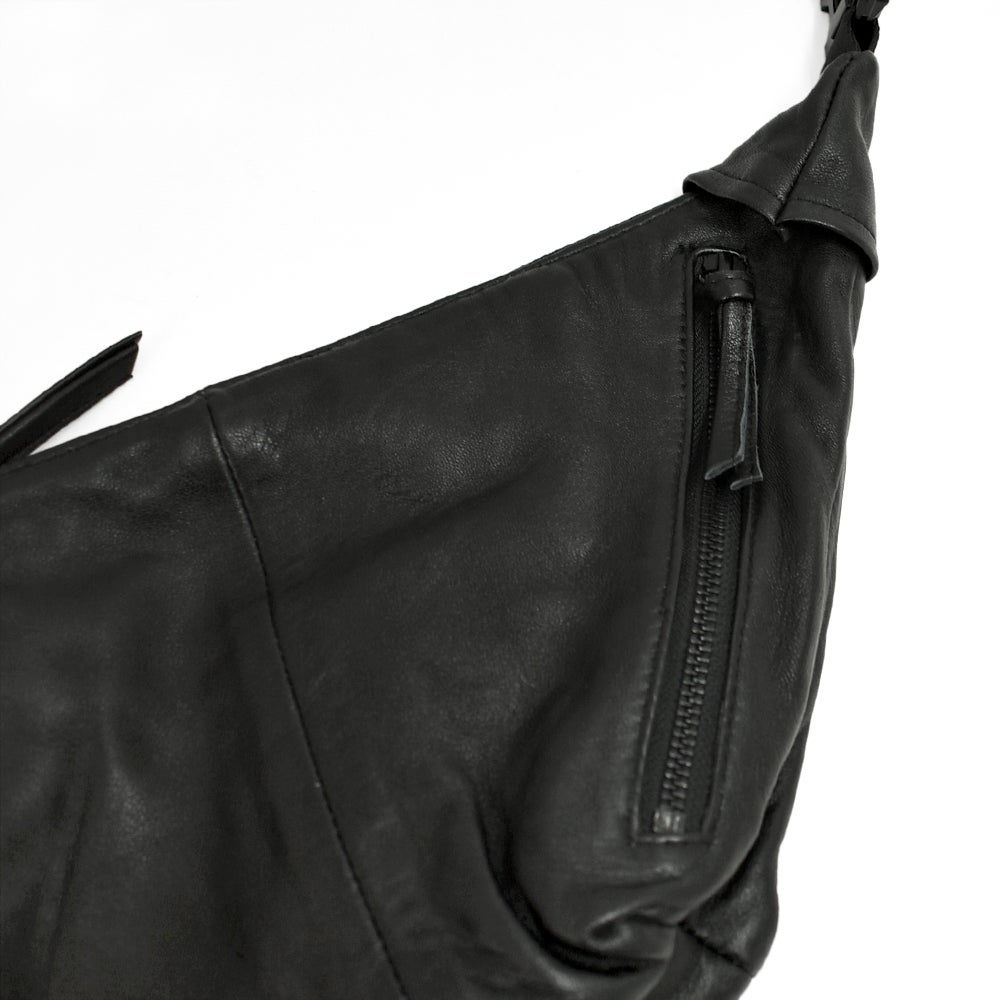 アインソフ (Ain Soph) シープレザー 2WAY ショルダーバッグ SLサイズ 鞄 レザーショルダーバッグ 斜め掛けバッグ 黒 (244016) ASE1844-PKS