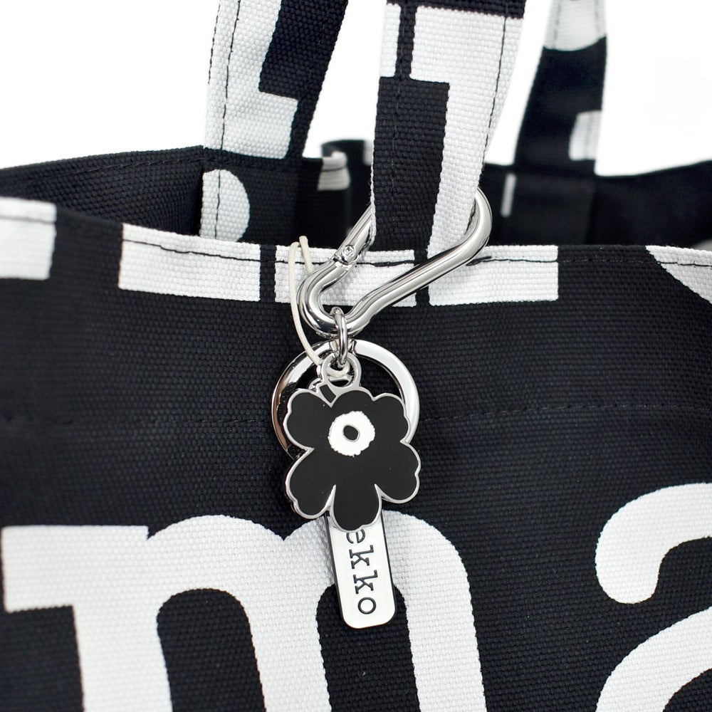 マリメッコ (marimekko) Puhallus Ⅱ Unikko キーチェーン キーホルダー キーリング kioski ウニッコ 花 ギフト 52249-2-93370 52249293370