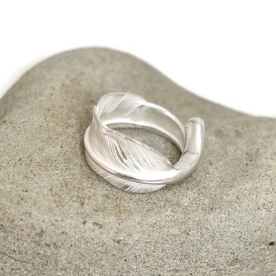 ラリースミス (LARRY SMITH) EAGLE HEAD RING (LEAF) シルバー LARRY SMITH イーグルシルバーリング