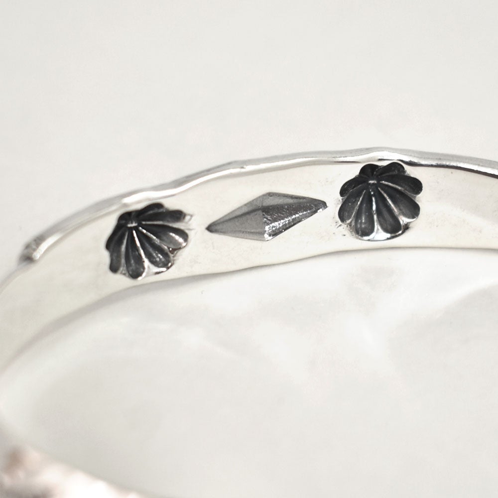 ラリースミス (LARRY SMITH) FLAT TOP TRIANGLE BRACELET (RHOMBUS, 2 SHELLS) シルバーアクセサリー ブレスレット BR-0164