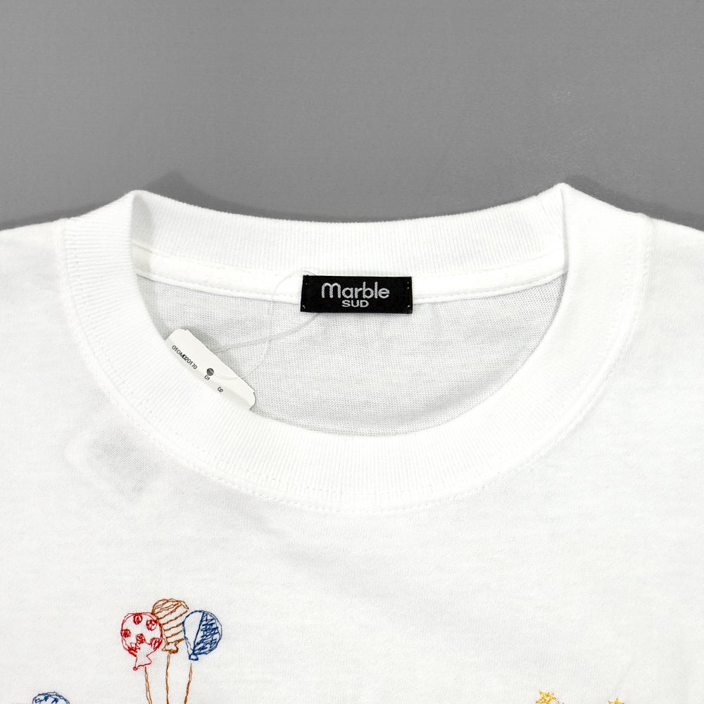 マーブルシュッド (marble SUD) EMB congratulations Tシャツ 刺繍半袖Tシャツ アニバーサリーTシャツ 01GM020170