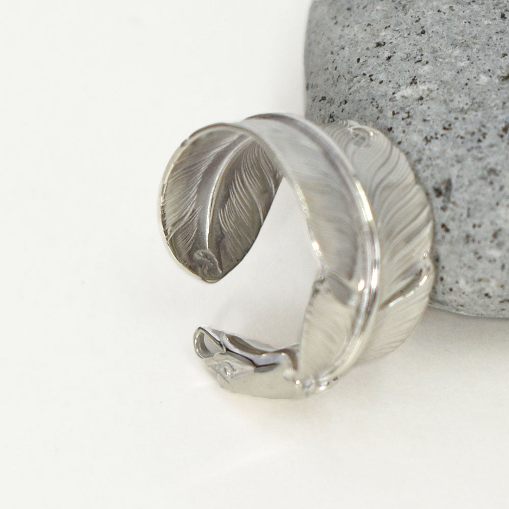 ラリースミス (LARRY SMITH) EAGLE HEAD FEATHER RING シルバーアクセサリー リング 指輪 EFRG-0025