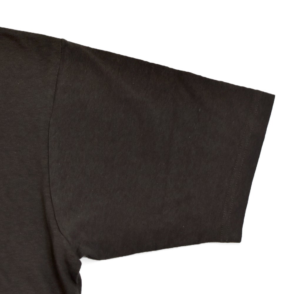 フリーホイーラーズ (FREEWHEELERS) -G.O.A.T.- Vintage Style Light Weight Jersey JET BLACK PLUM CRAZY 半袖プリントTシャツ 2625005